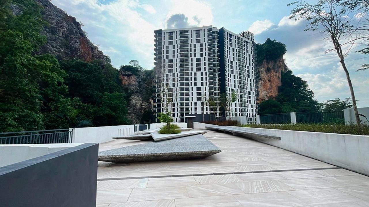 Ipoh Cove Hillside By Ghs Apartment Exterior photo